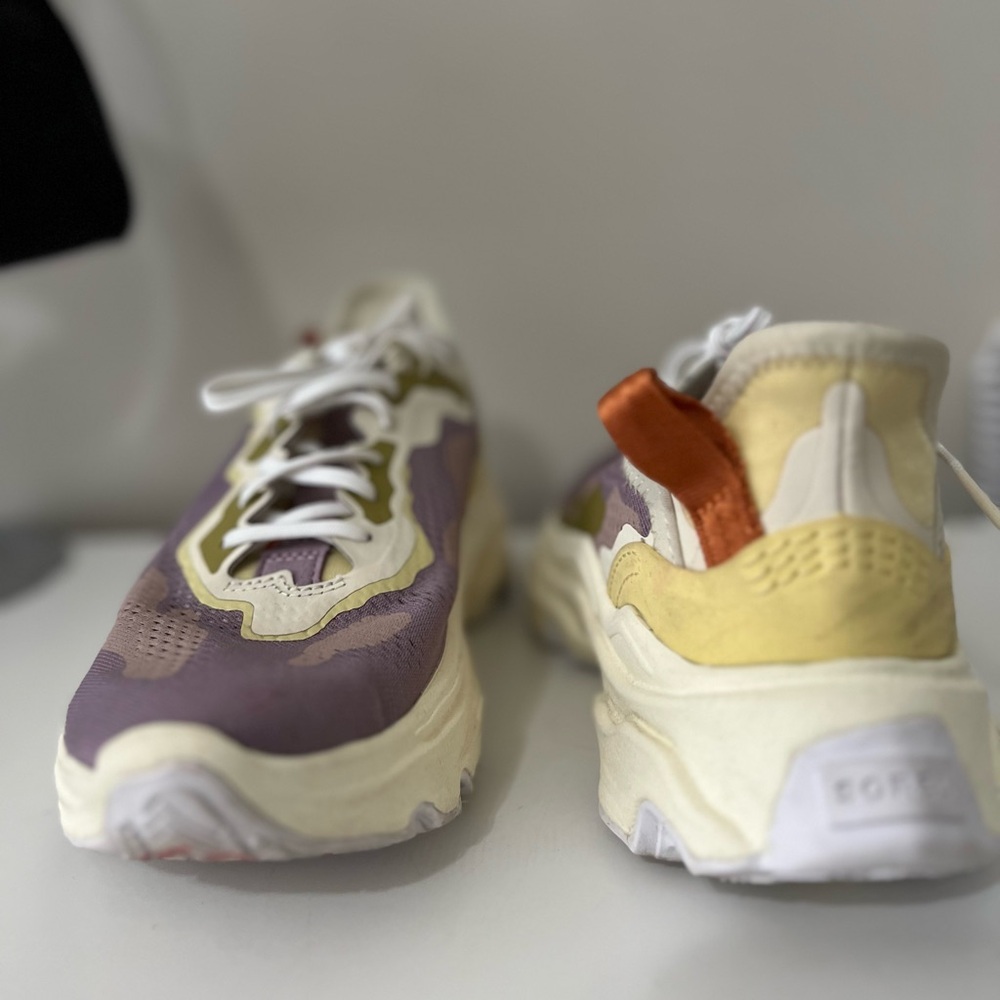 Sorel Kinetic Breakthru Tech Sneaker - Picture 4 of 5